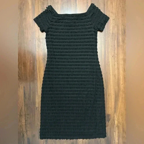 Frank Lyman Design Ruffle Dress Size 6 Ruffles Midi Lined Stretch Square Modest - Picture 10 of 13